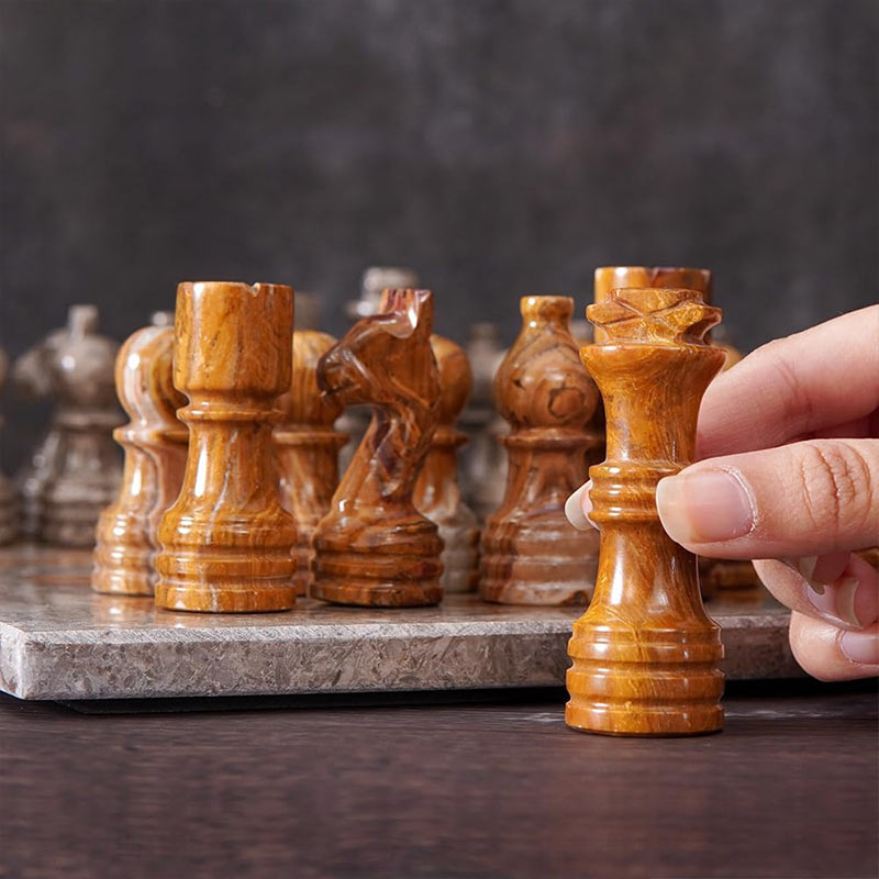 30cm Chess Set With Storage Box - Oceanic and Red