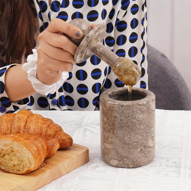 honey dipper, honey jar 