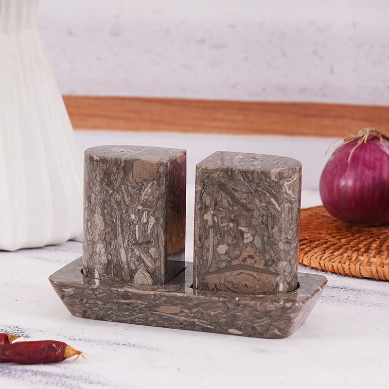 salt and pepper shakers , tableware